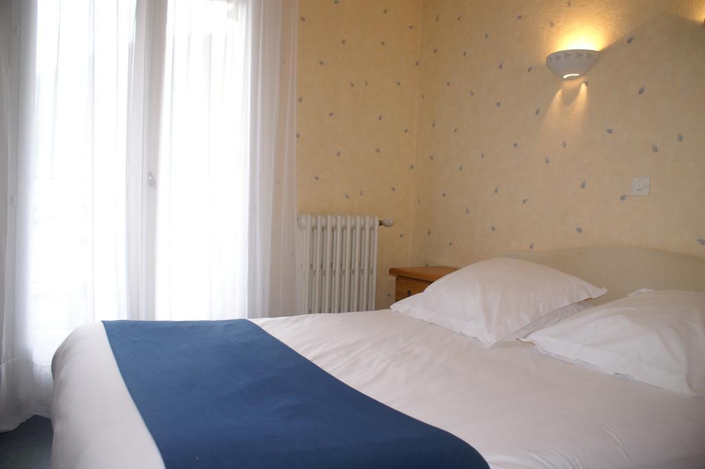 Céleste Hotel 2*