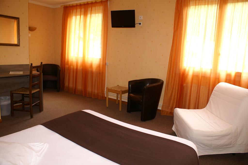 Céleste Hotel 2*